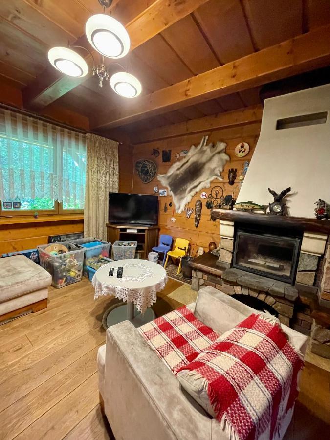 Вілла Dom Z Bali Przy Szlaku Касіна В'єлка Екстер'єр фото